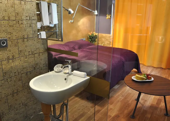Ξενοδοχείο Hotel Kokorin 4*